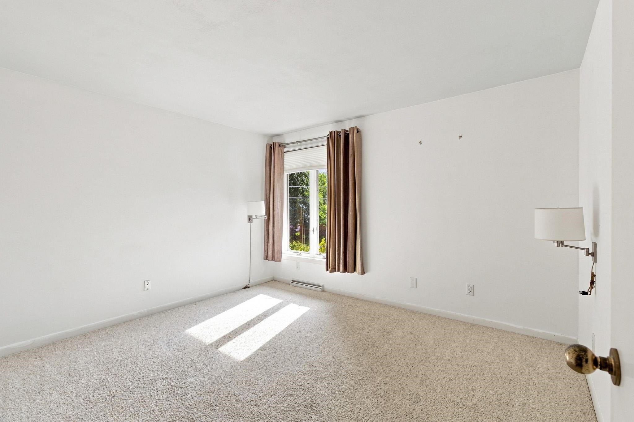 2606/2608 Baer Street