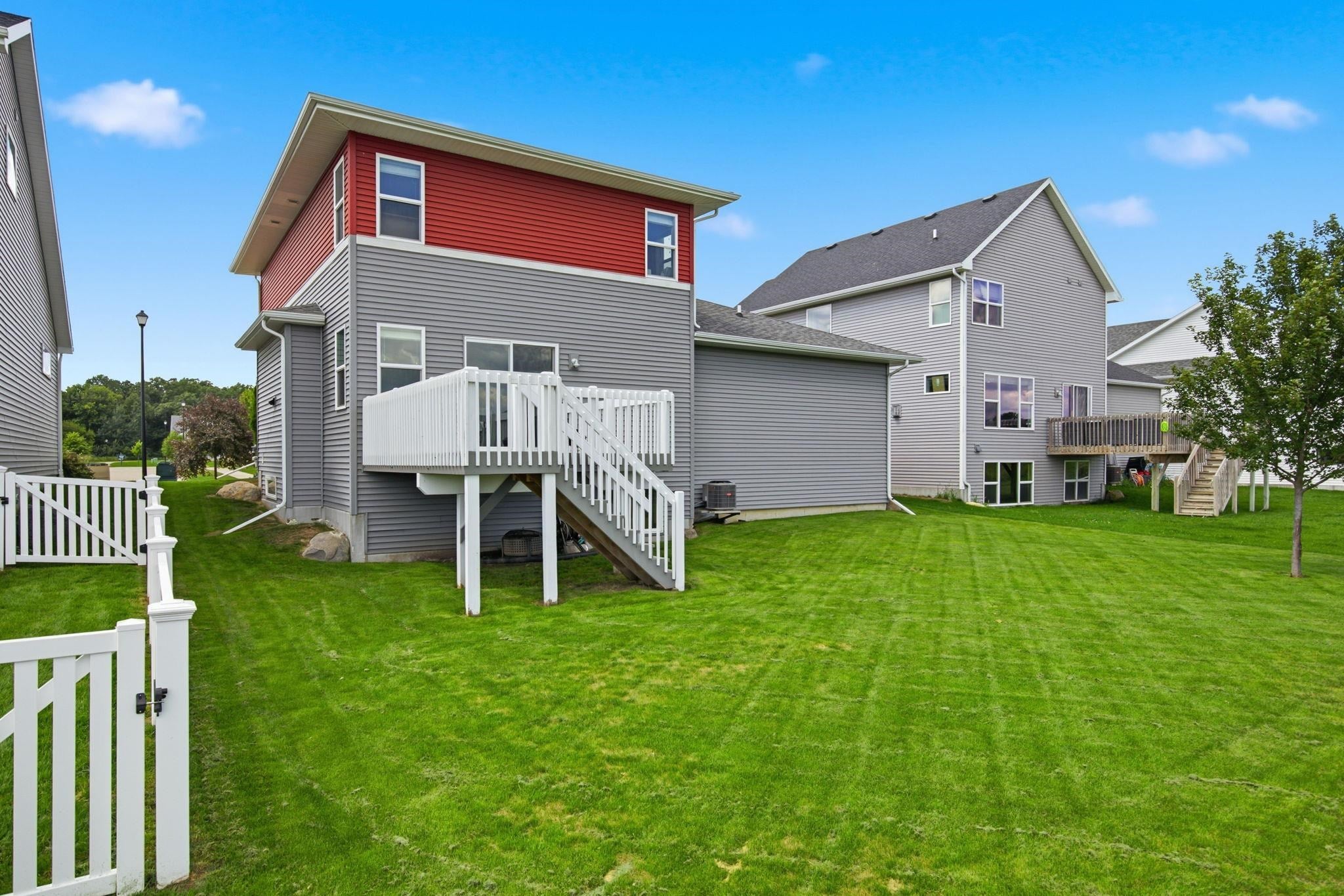 1219 Crane Meadow Way