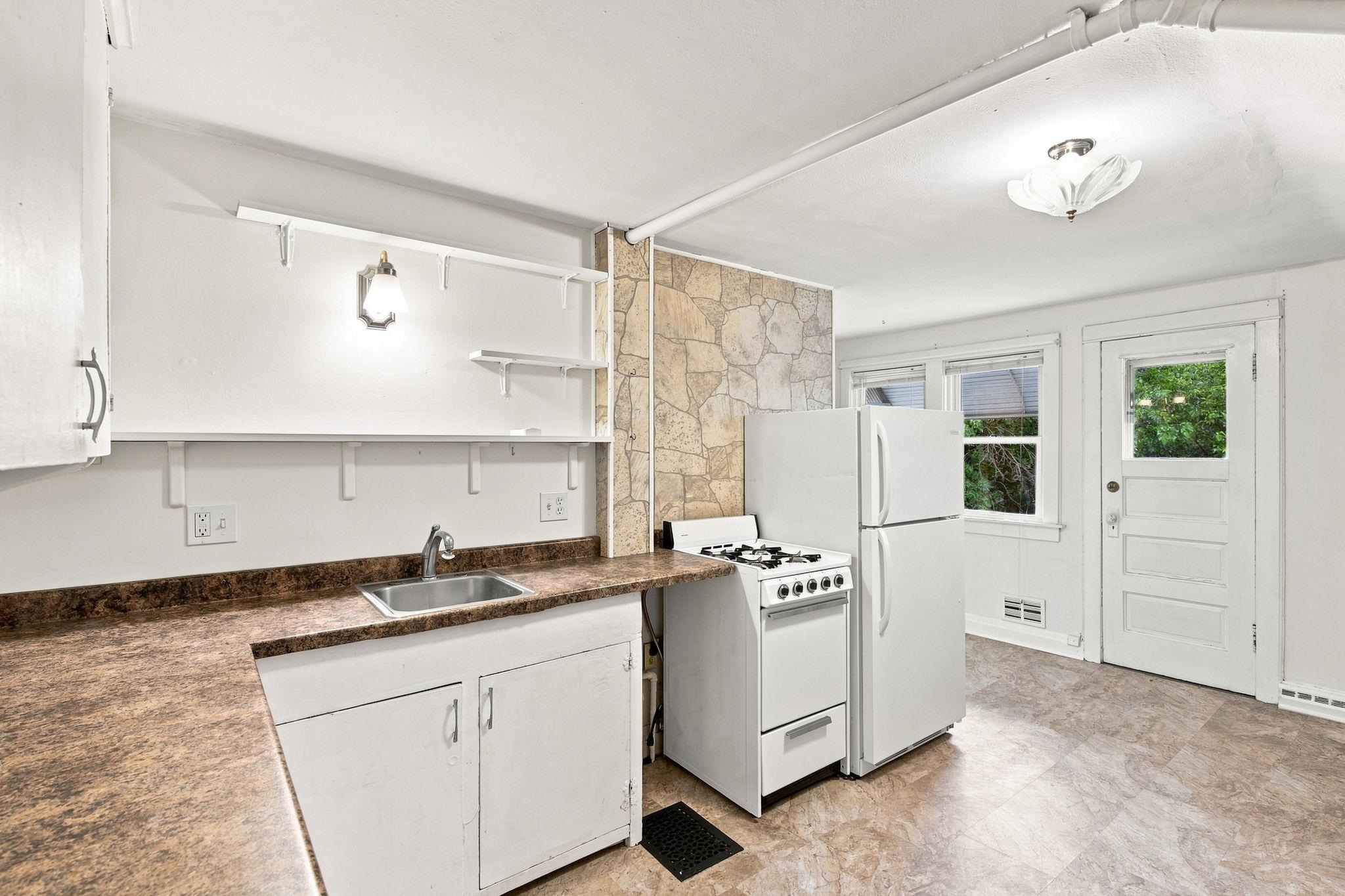 54 S Marquette Street