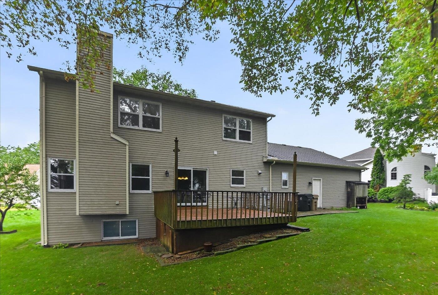 6 Fredericksburg Court