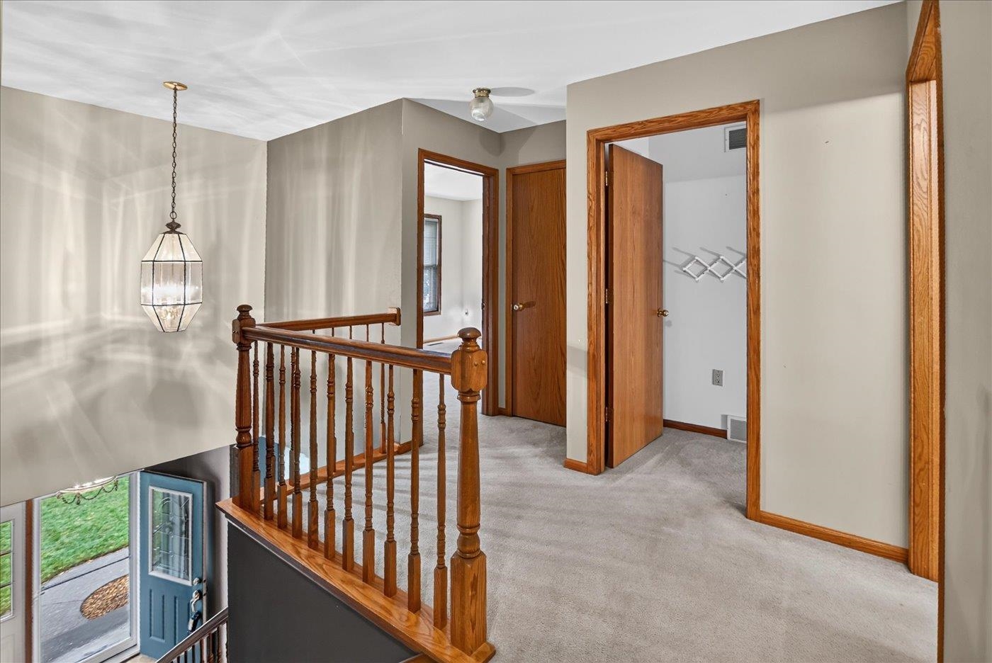 6 Fredericksburg Court
