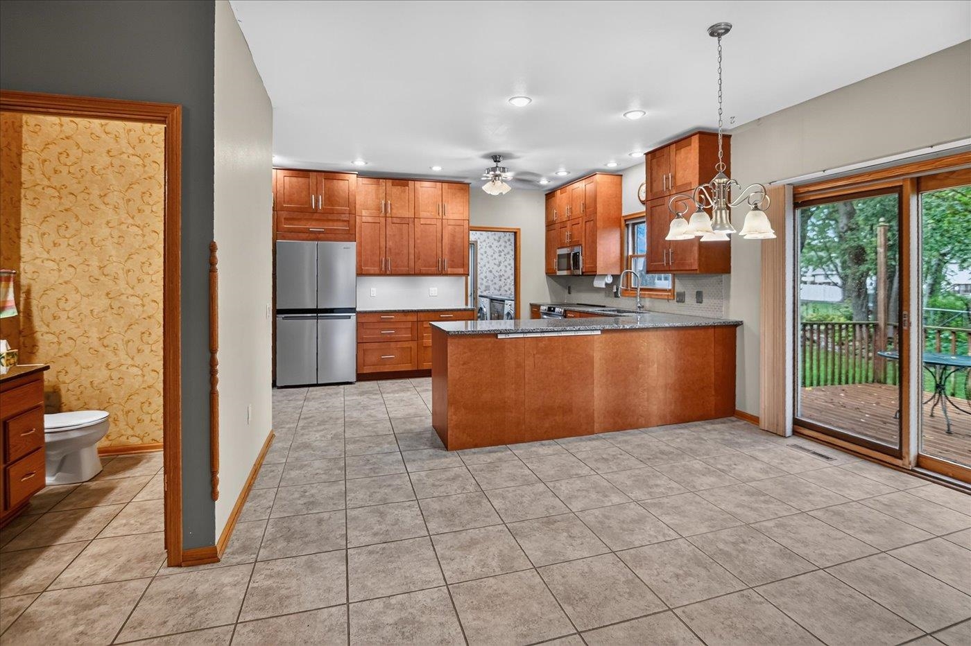 6 Fredericksburg Court