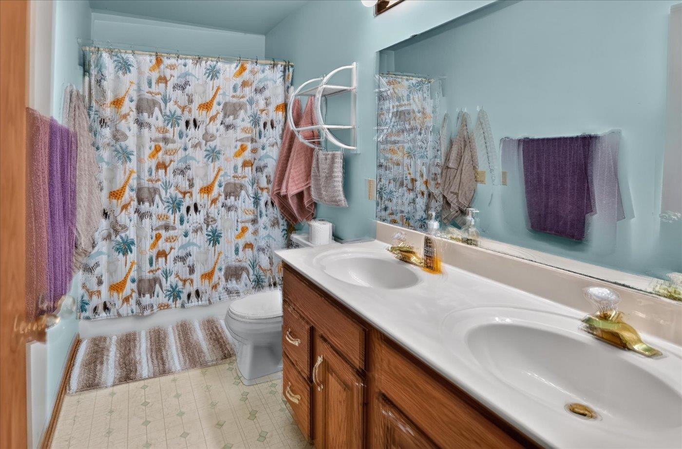 6 Fredericksburg Court