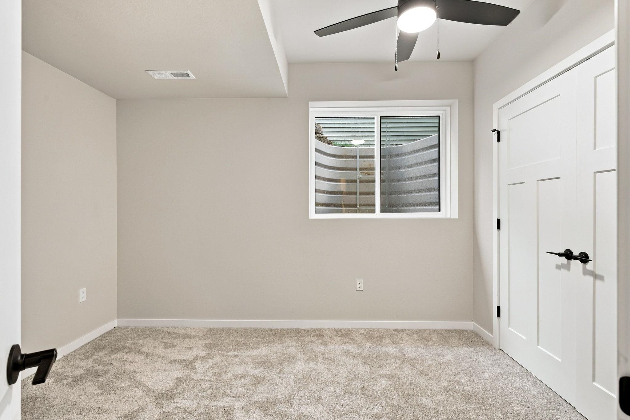 2809 Crinkle Root Drive