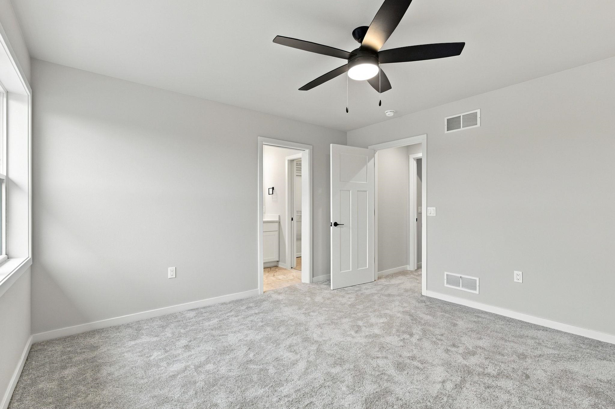 2809 Crinkle Root Drive