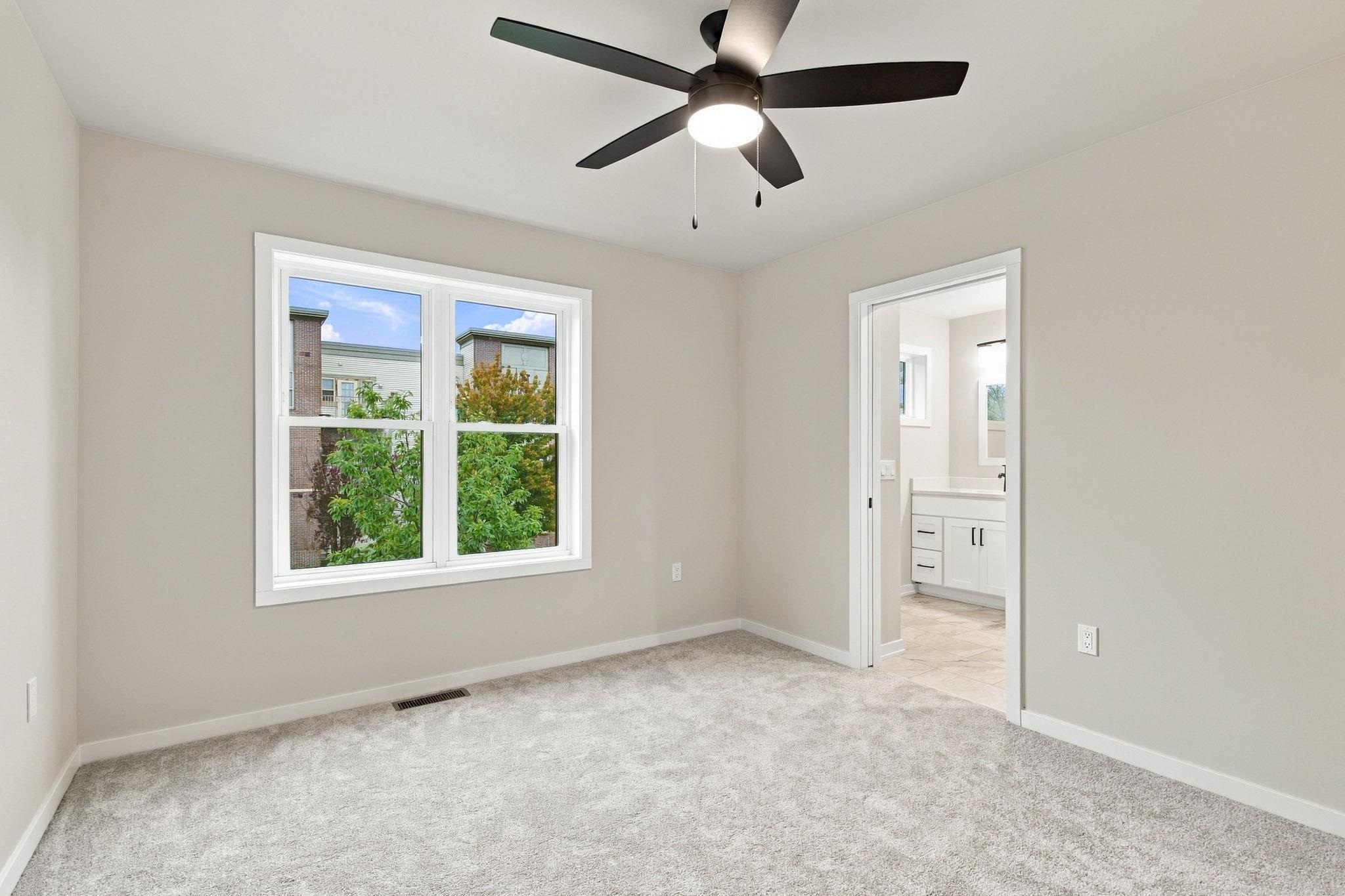 2809 Crinkle Root Drive