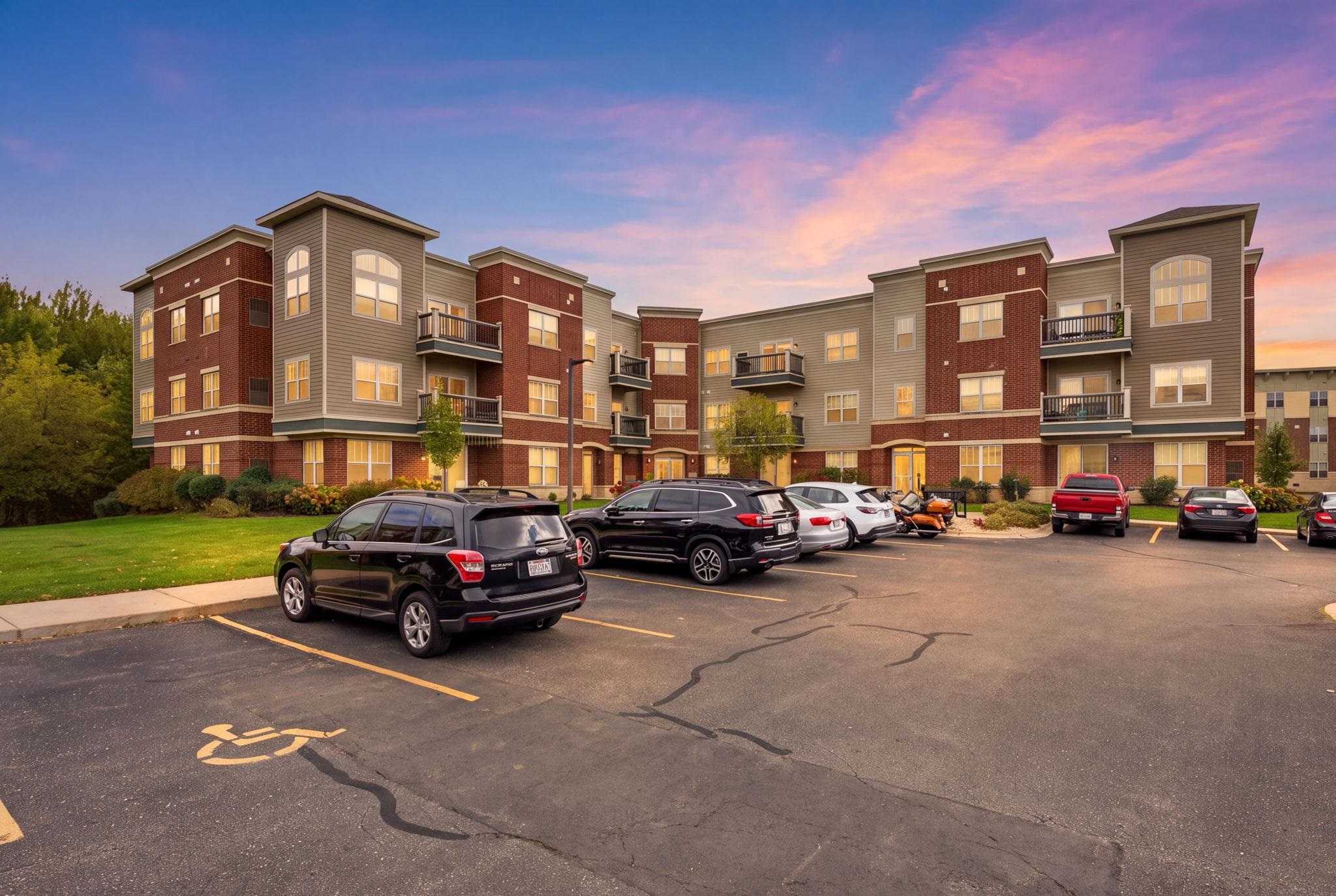 5192 Sassafras Drive Unit: 211