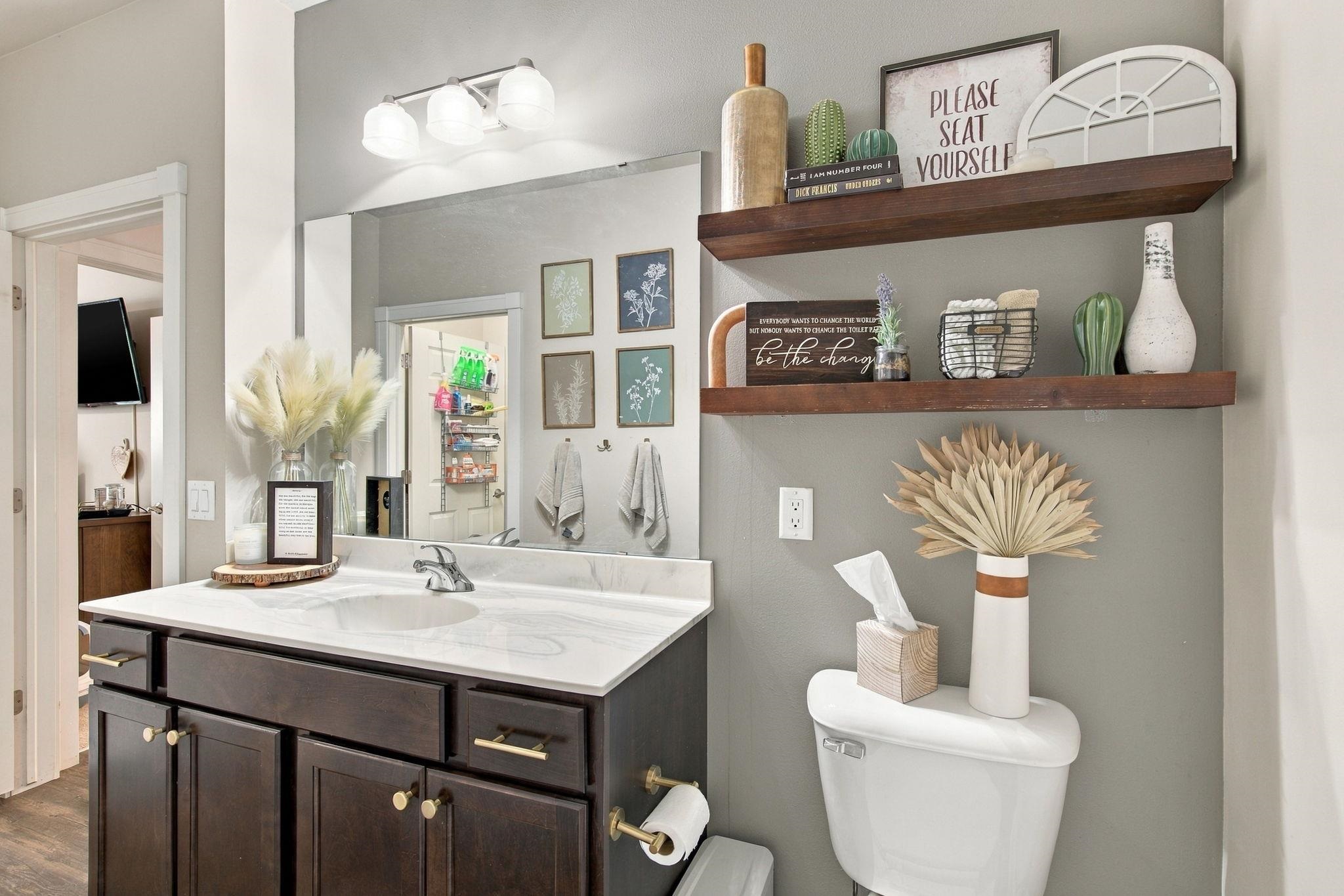 5192 Sassafras Drive Unit: 211