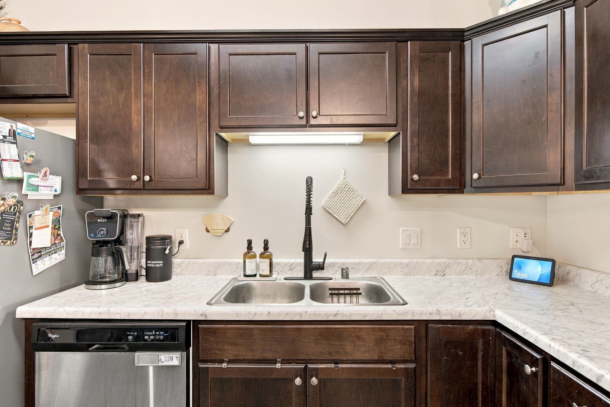 5192 Sassafras Drive Unit: 211