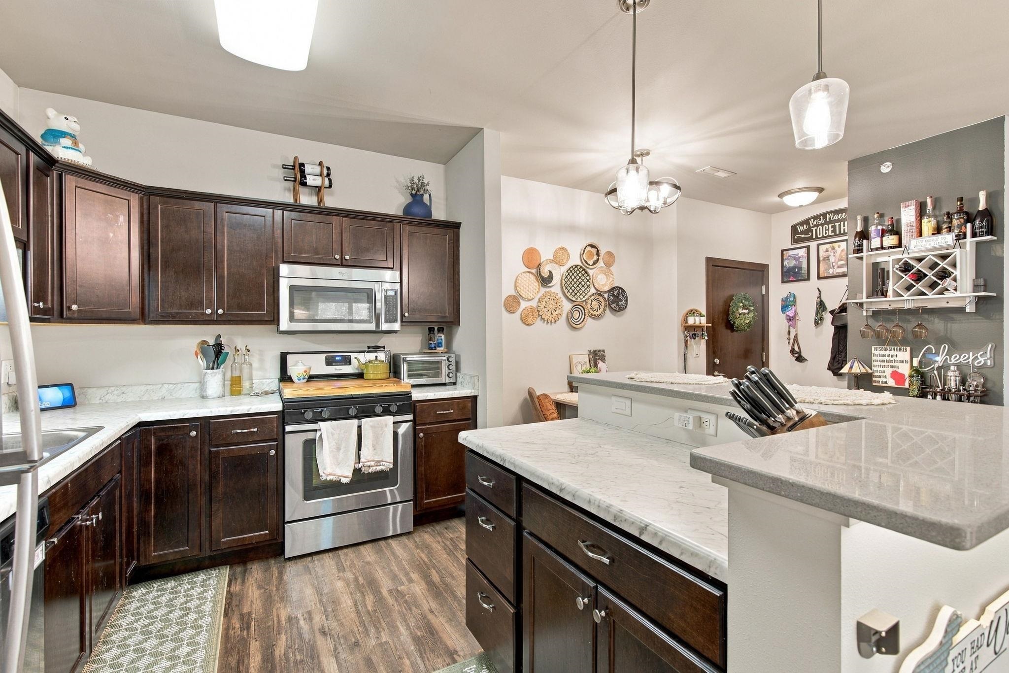 5192 Sassafras Drive Unit: 211