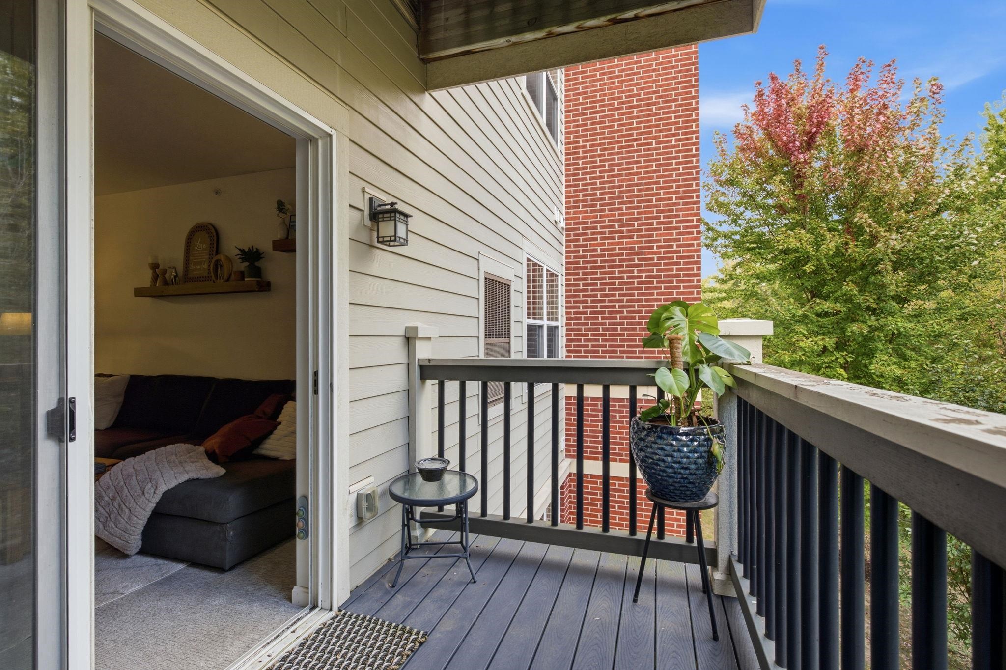 5192 Sassafras Drive Unit: 211