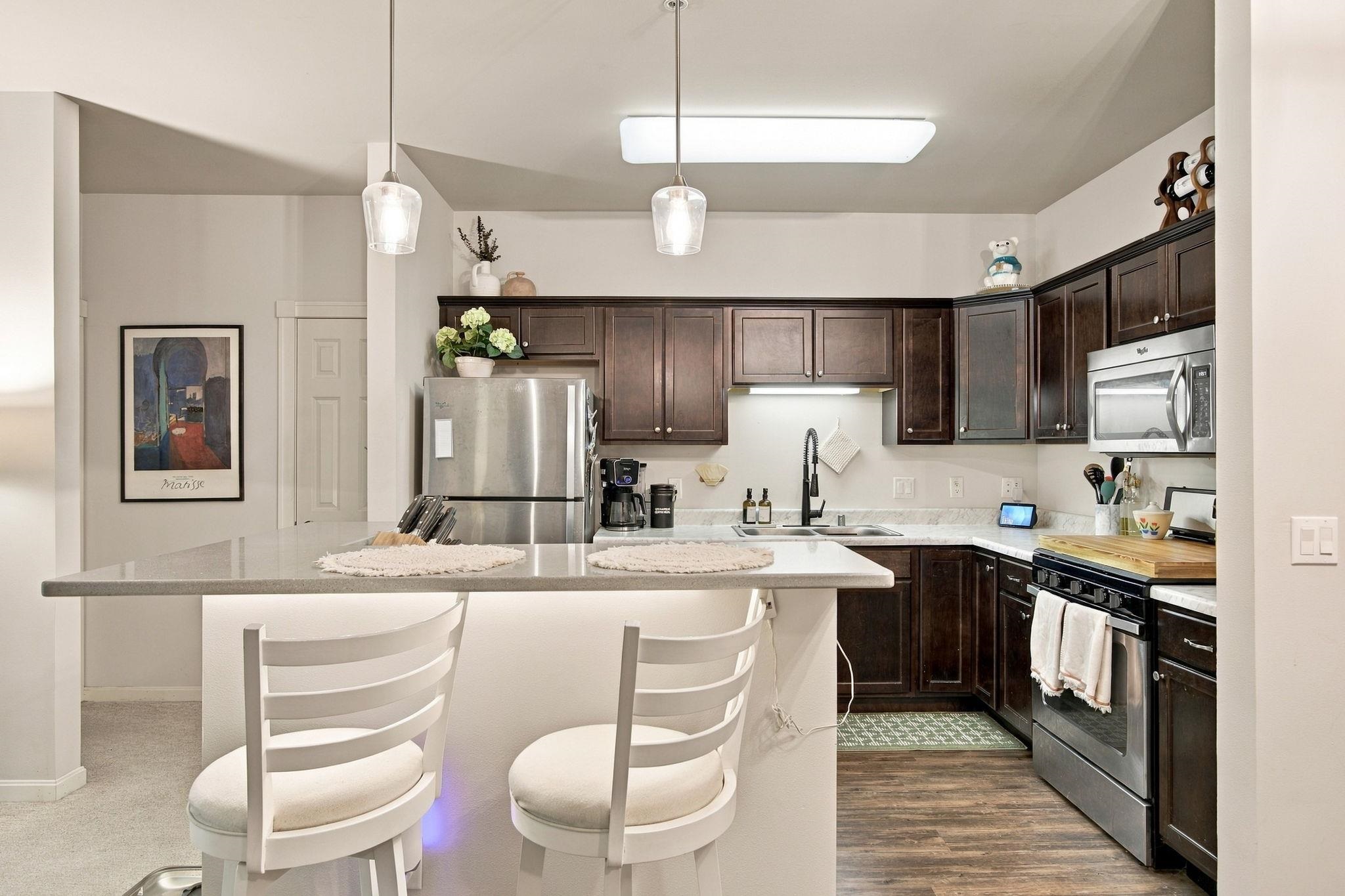 5192 Sassafras Drive Unit: 211