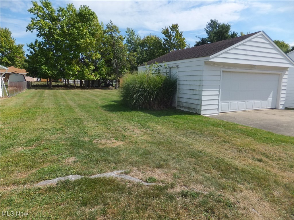 6487 Lawnwood Avenue