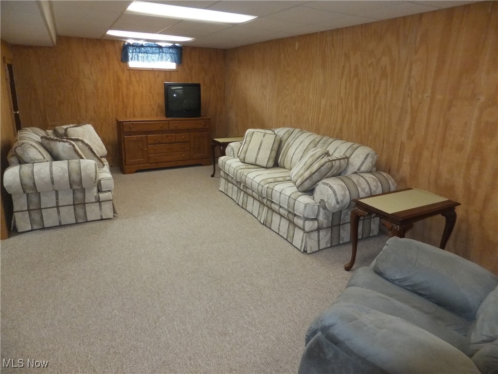 6487 Lawnwood Avenue