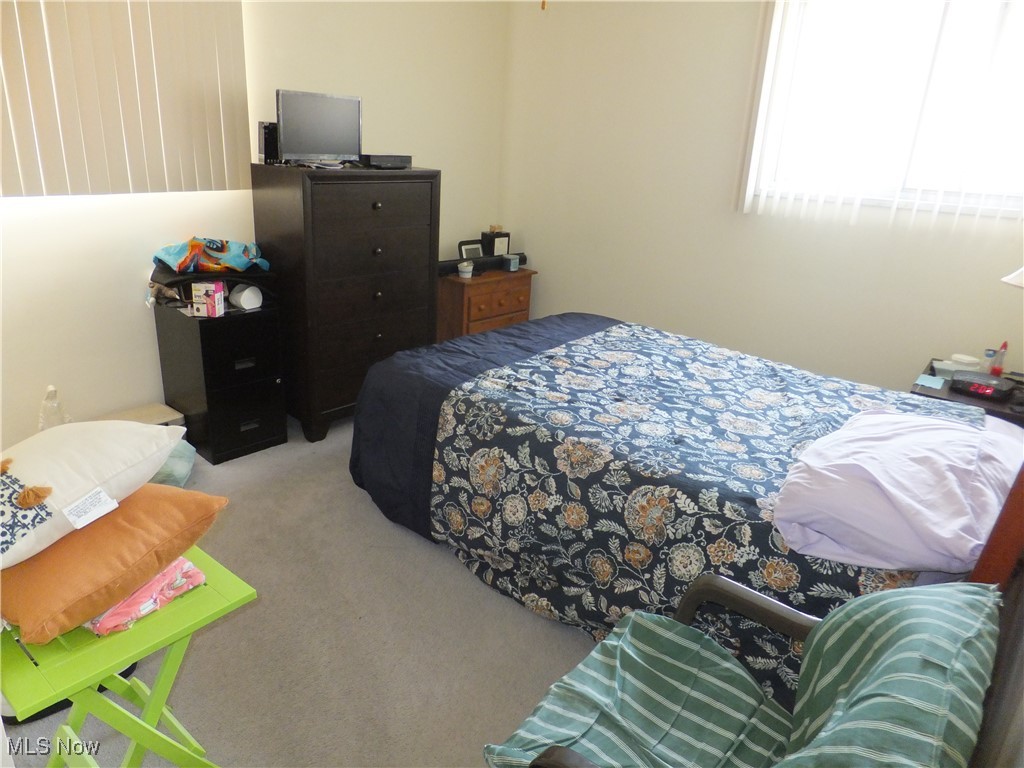 6487 Lawnwood Avenue