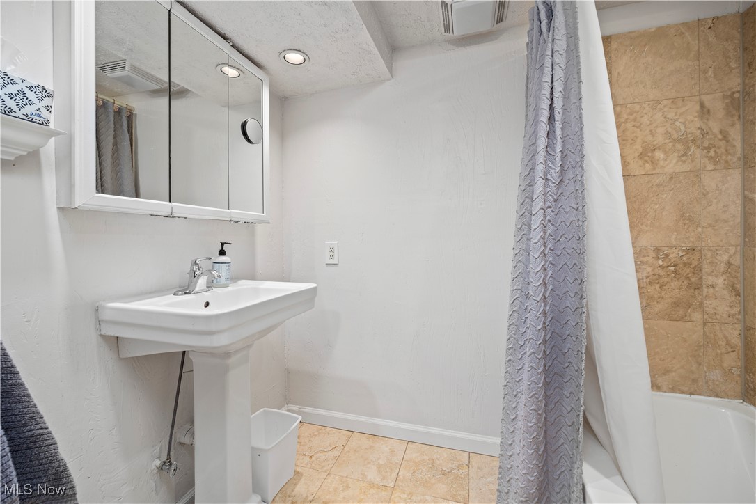 800 Cooper Foster Park Road