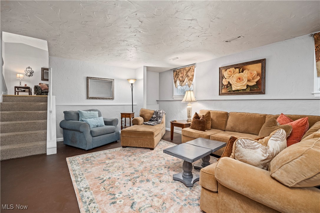 800 Cooper Foster Park Road