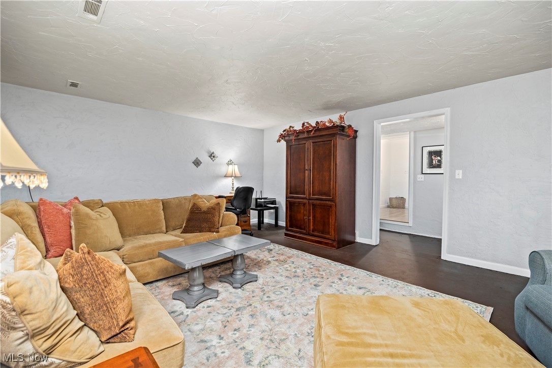 800 Cooper Foster Park Road