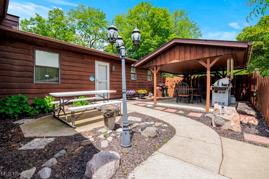 10877 Butternut Ridge Road