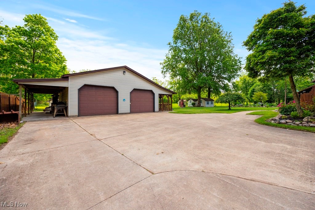 10877 Butternut Ridge Road