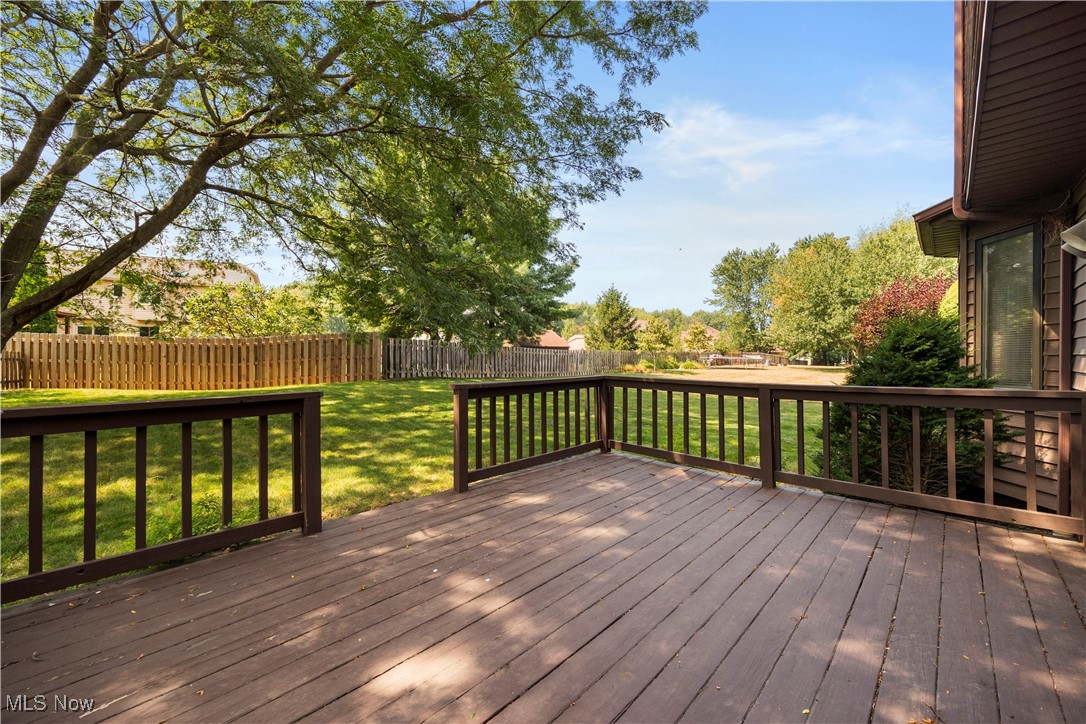 28152 Sherwood Drive