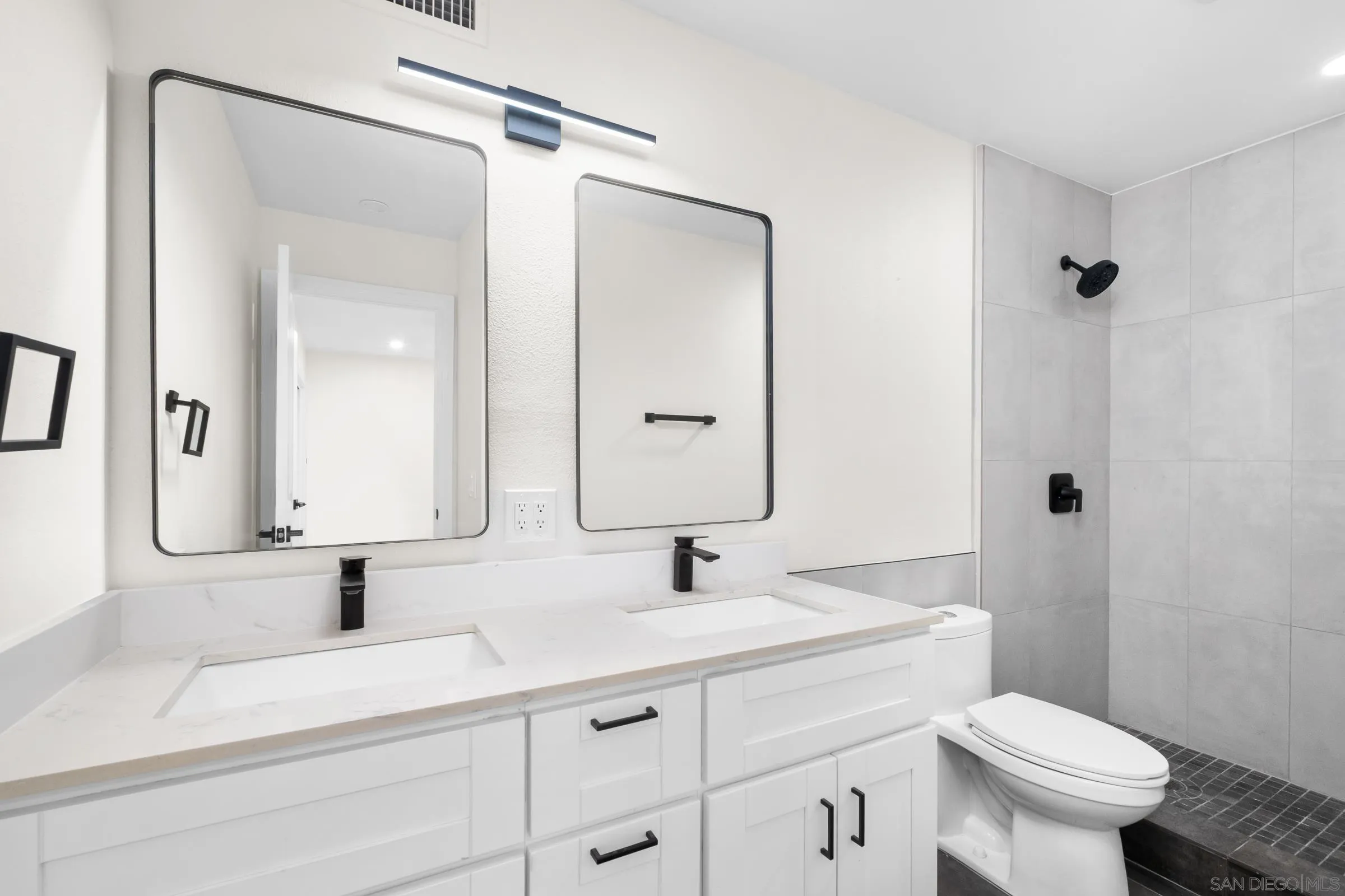 6069 Rancho Mission Road Unit 105