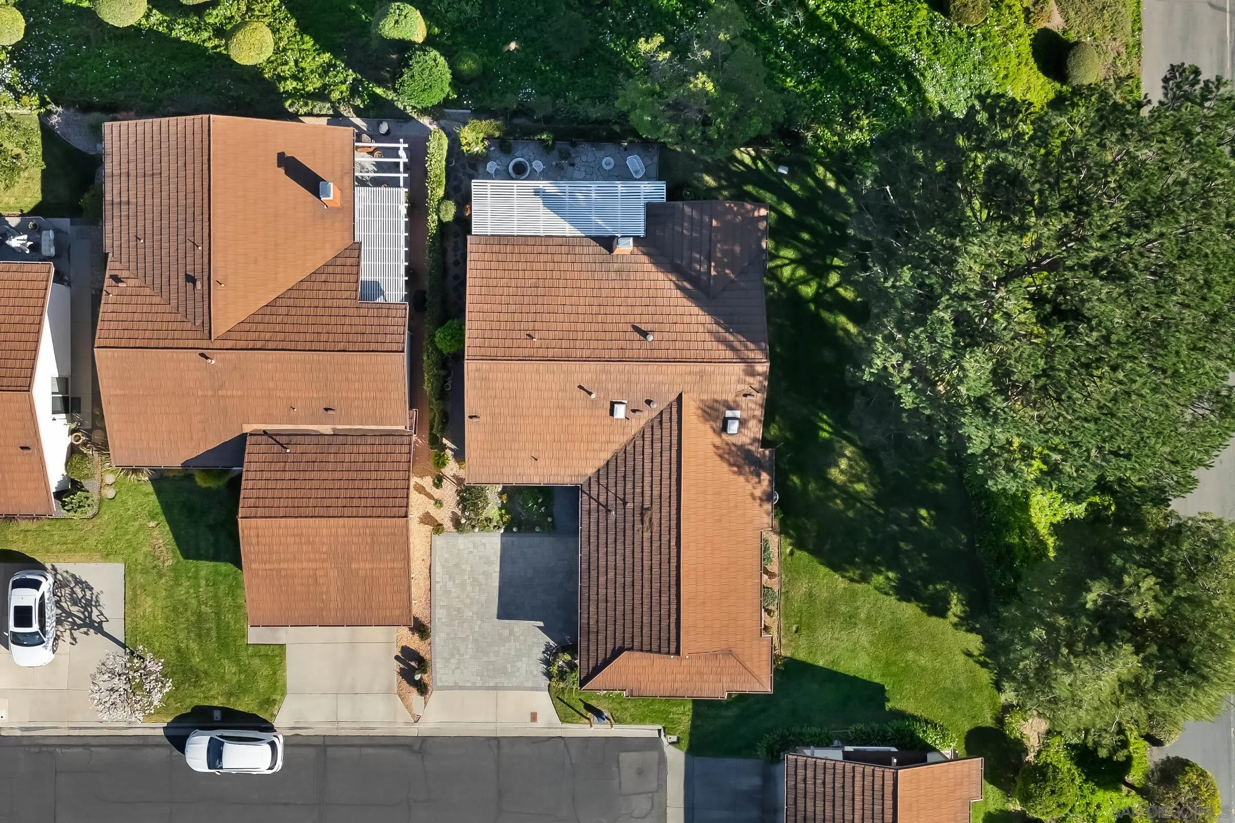 1169 Calle Del Baston