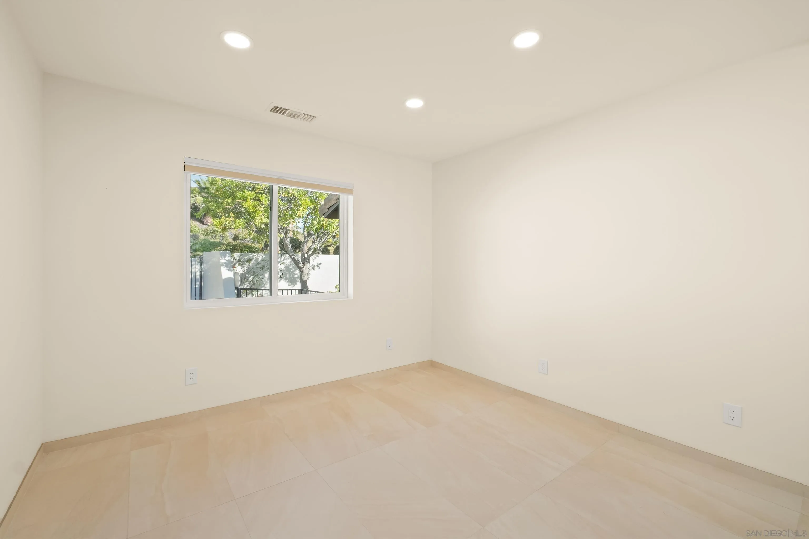 17976 Sencillo Lane