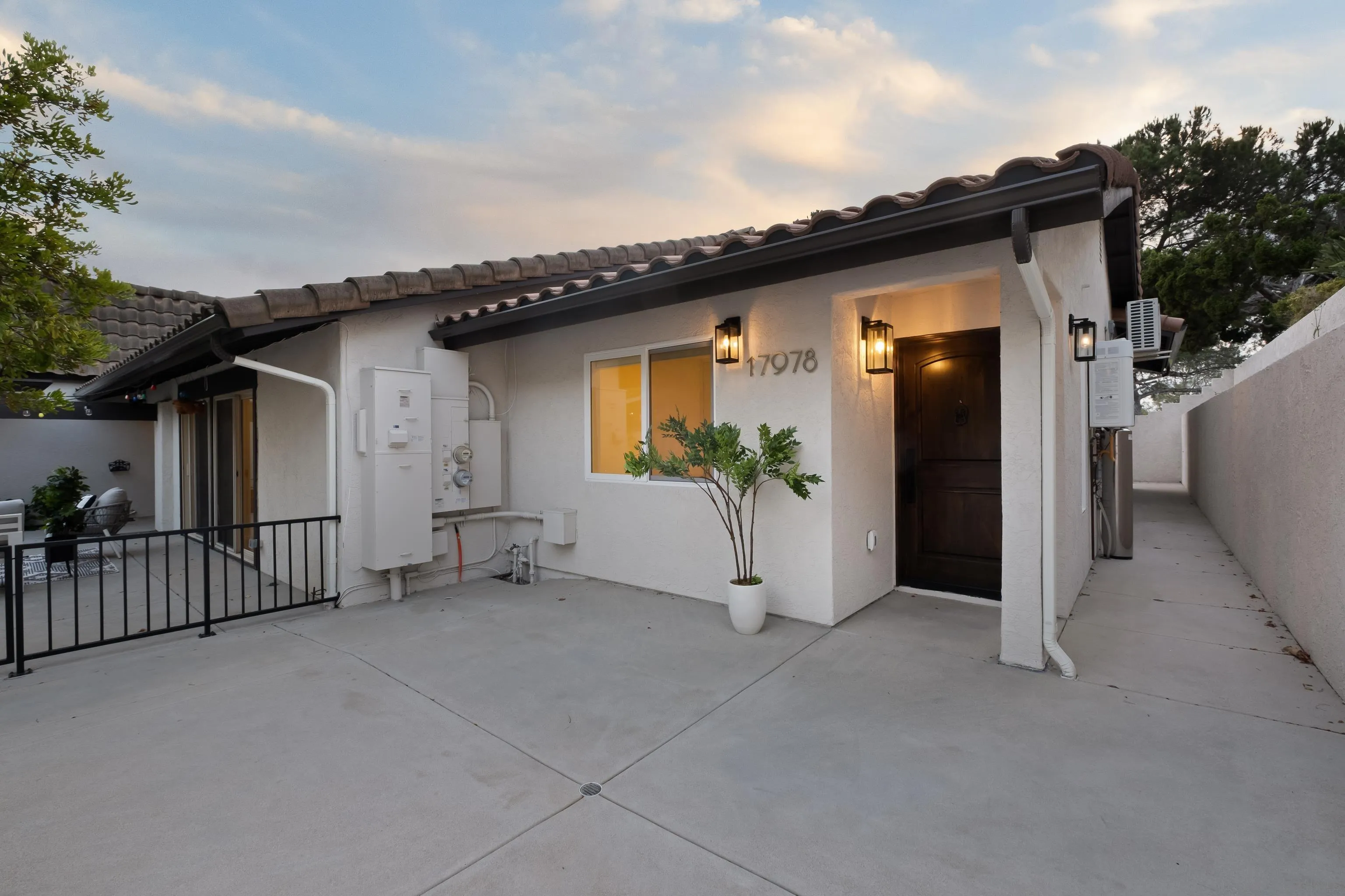 17976 Sencillo Lane