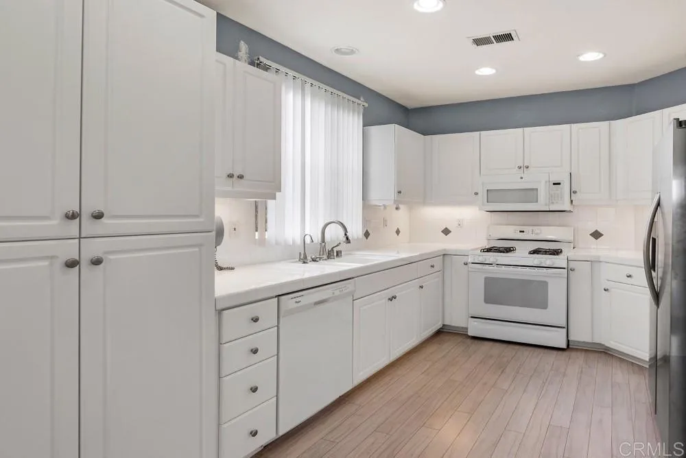 18861 Caminito Cantilena Unit 26