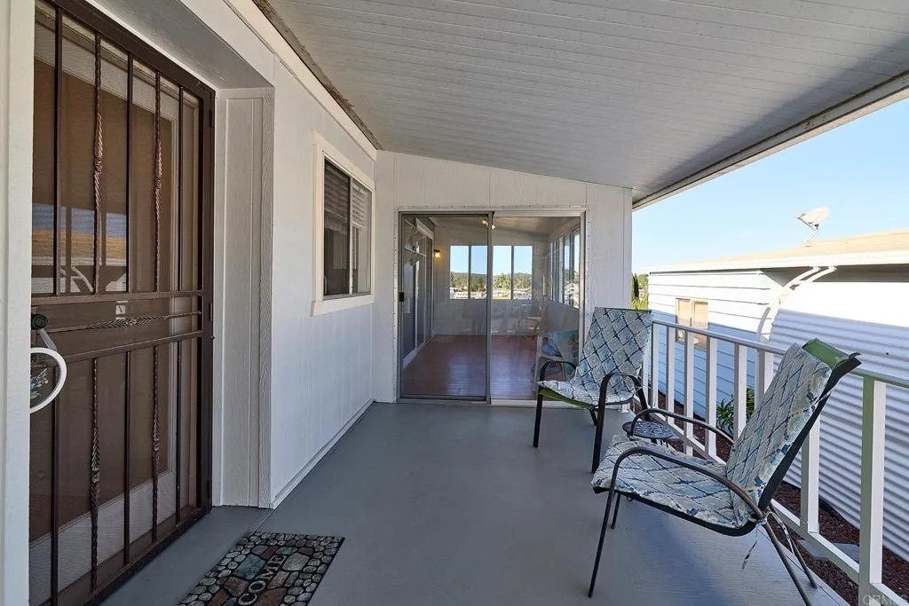 1195 La Moree Road Unit 42