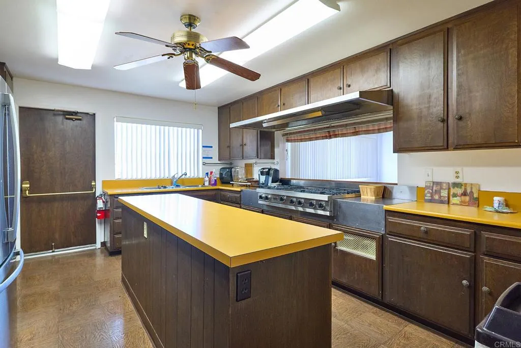 1195 La Moree Road Unit 42
