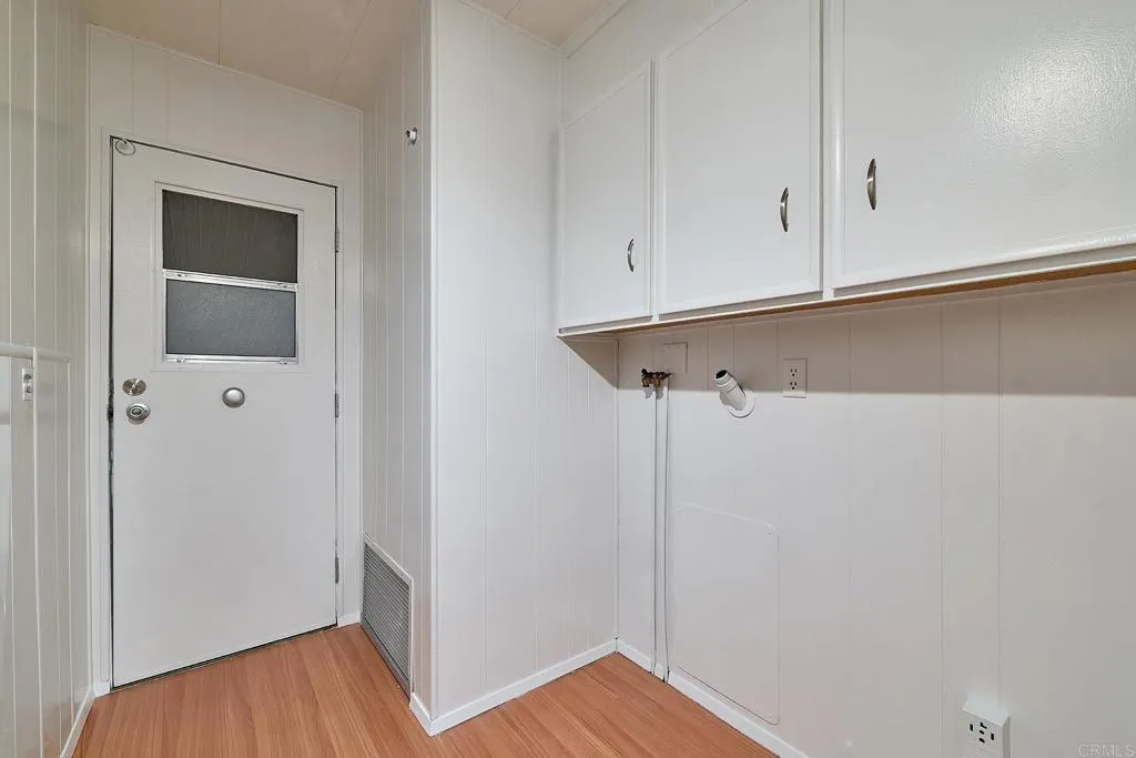 1195 La Moree Road Unit 42