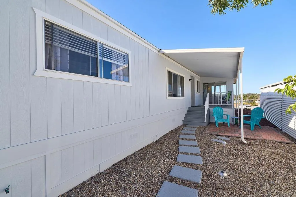 1195 La Moree Road Unit 42