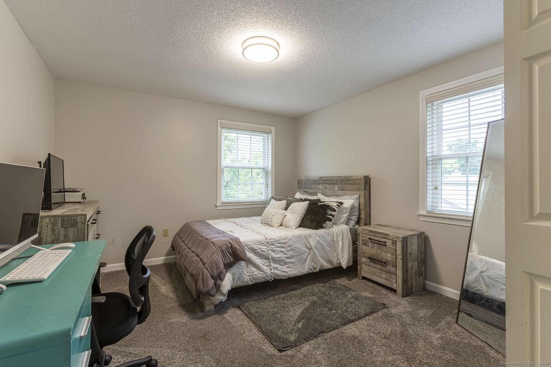 30 Dennison Ridge