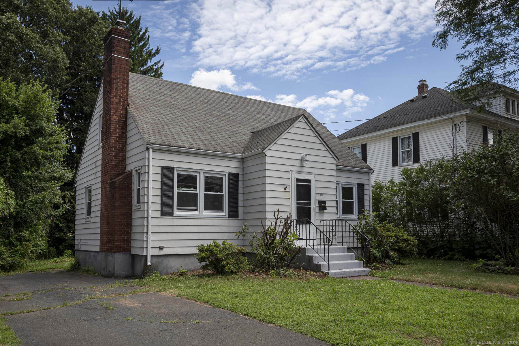 29 Benton Street