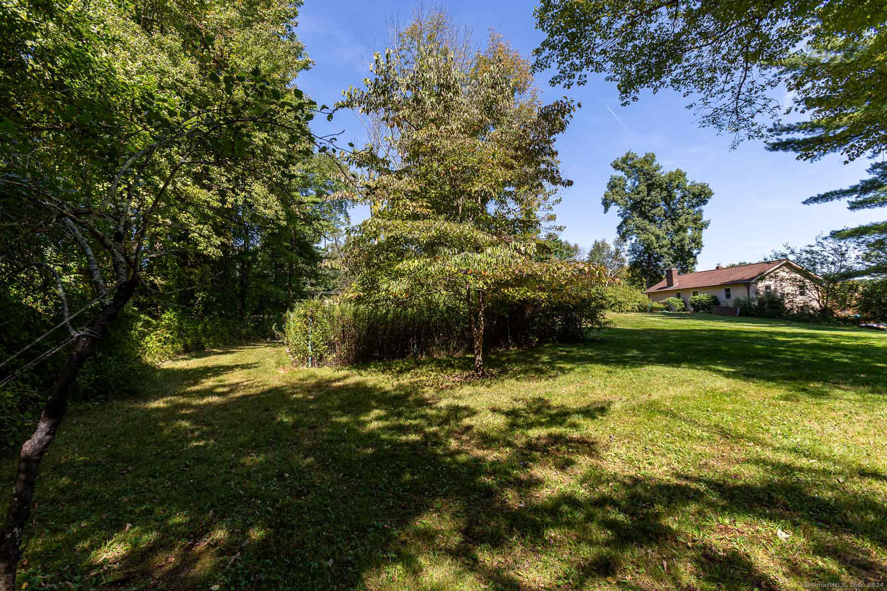 106 Tolland Turnpike
