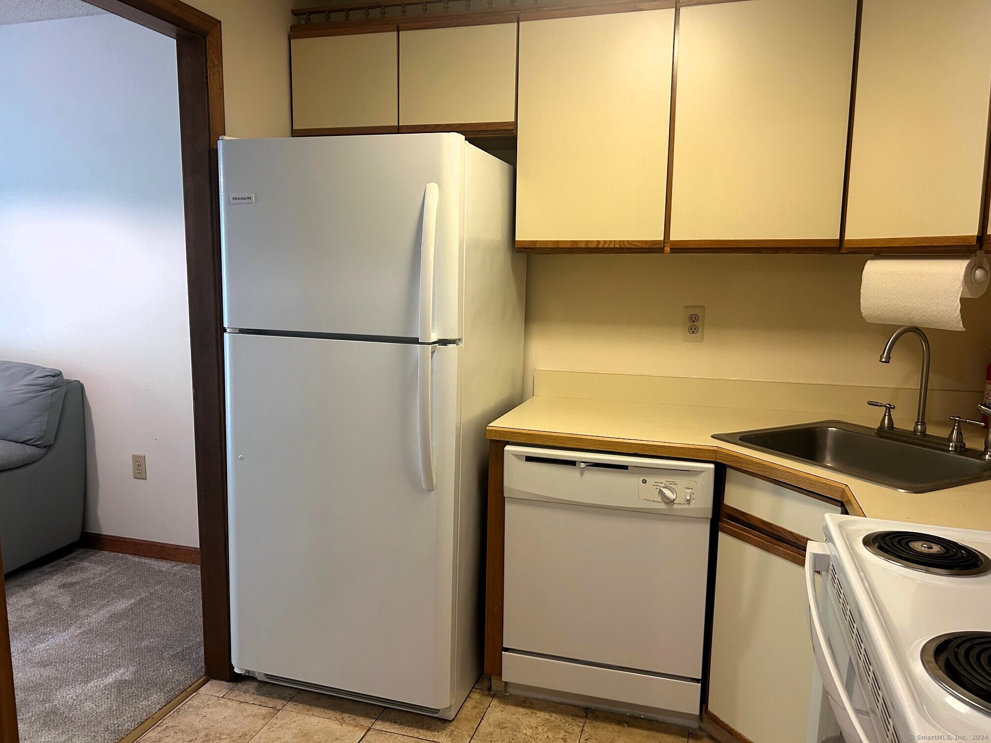 421 Tolland Street 203