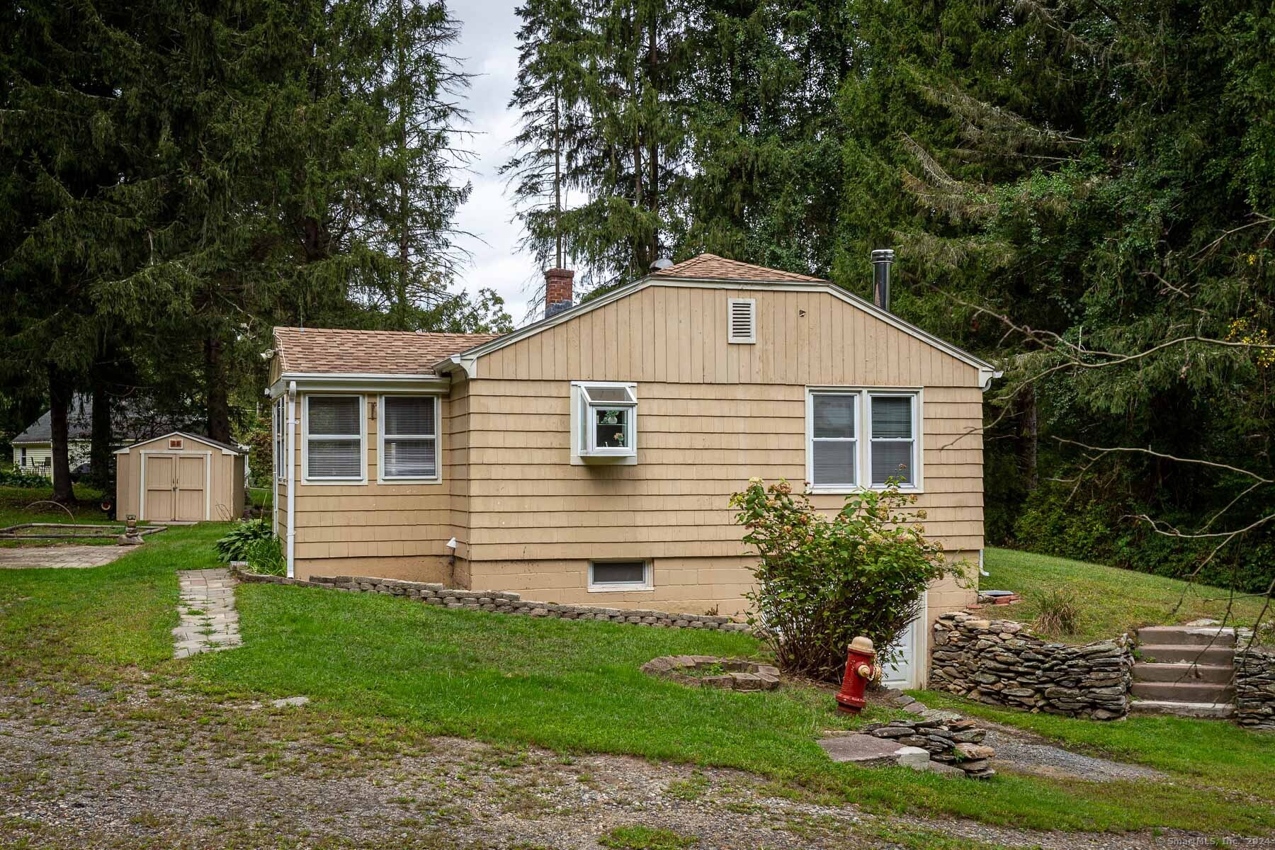 38 South River Road