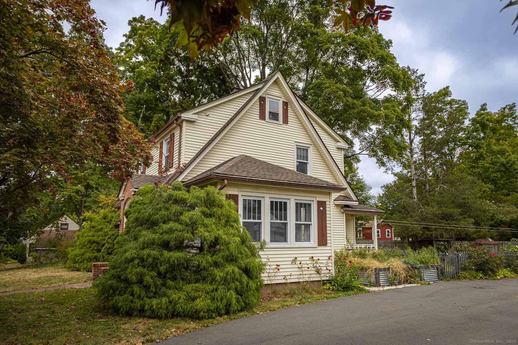 15 Phelps Road