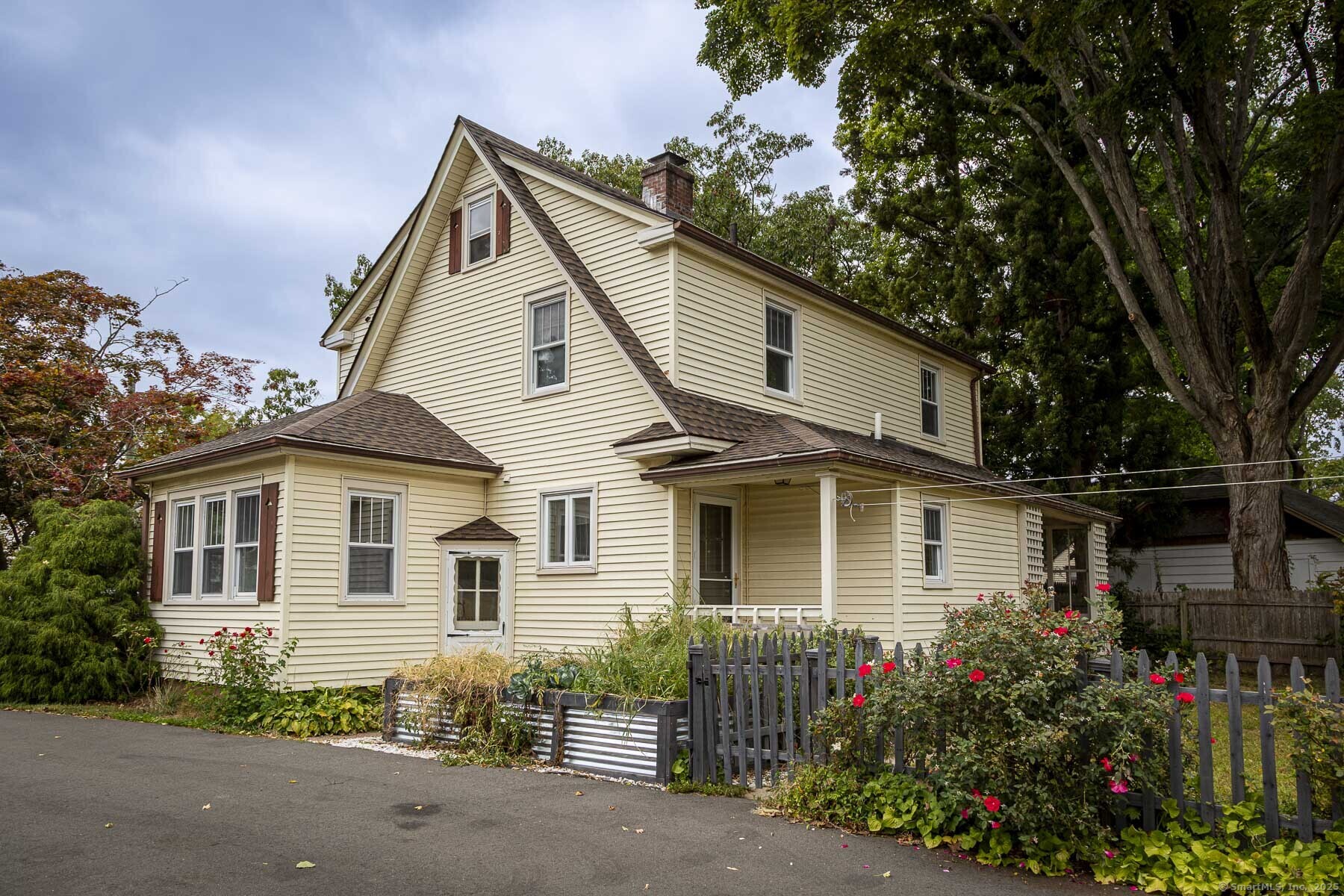 15 Phelps Road