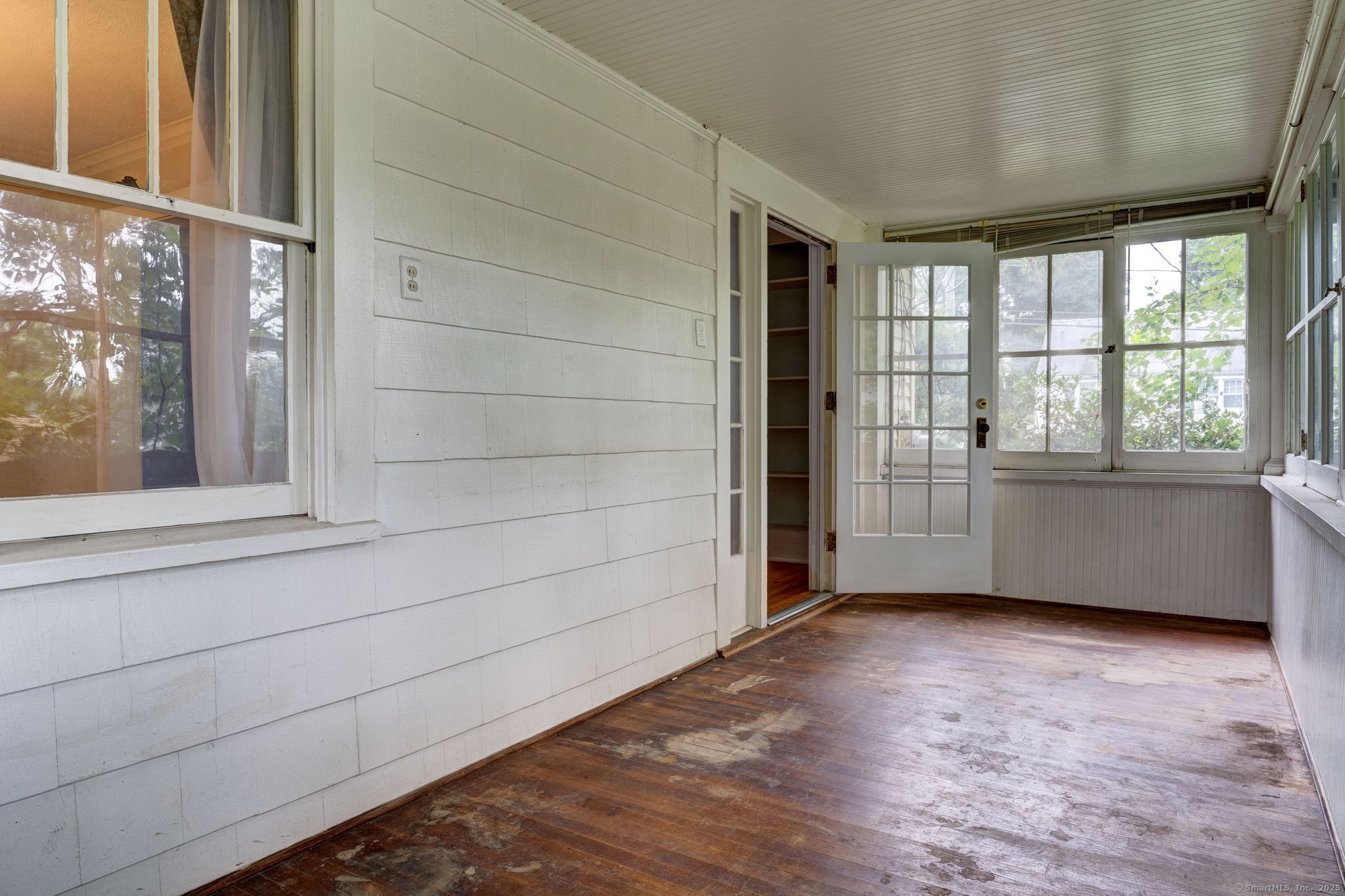 15 Phelps Road