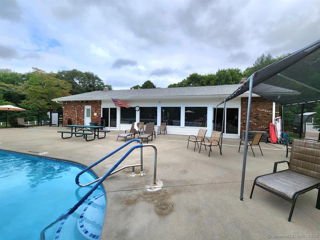 8 Ambassador Drive C