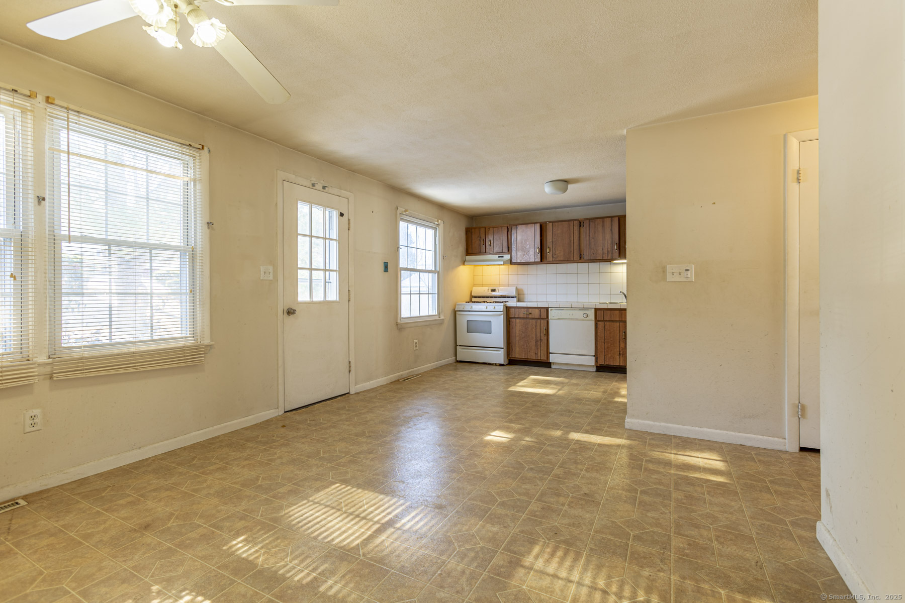 8 Ambassador Drive C