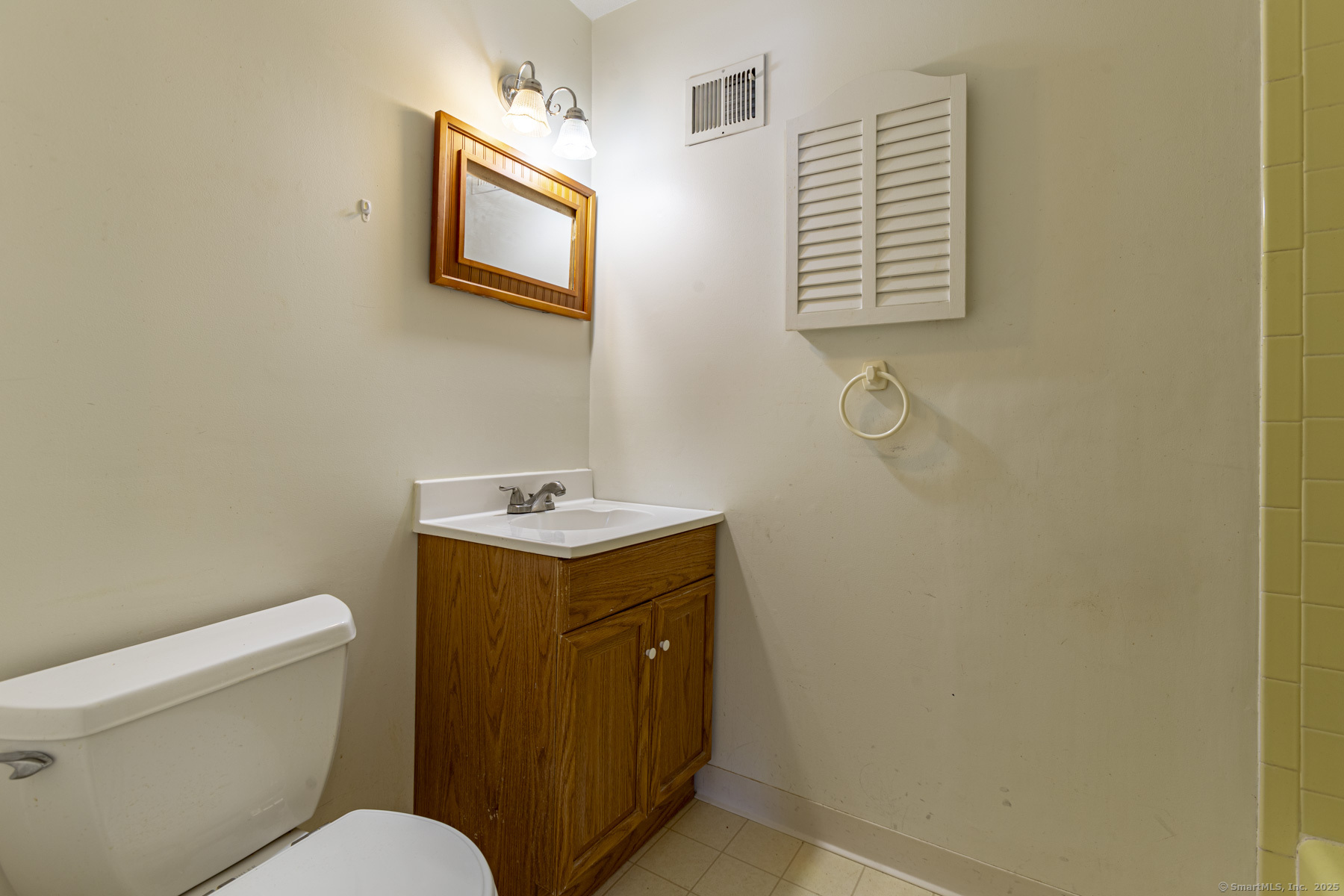 8 Ambassador Drive C