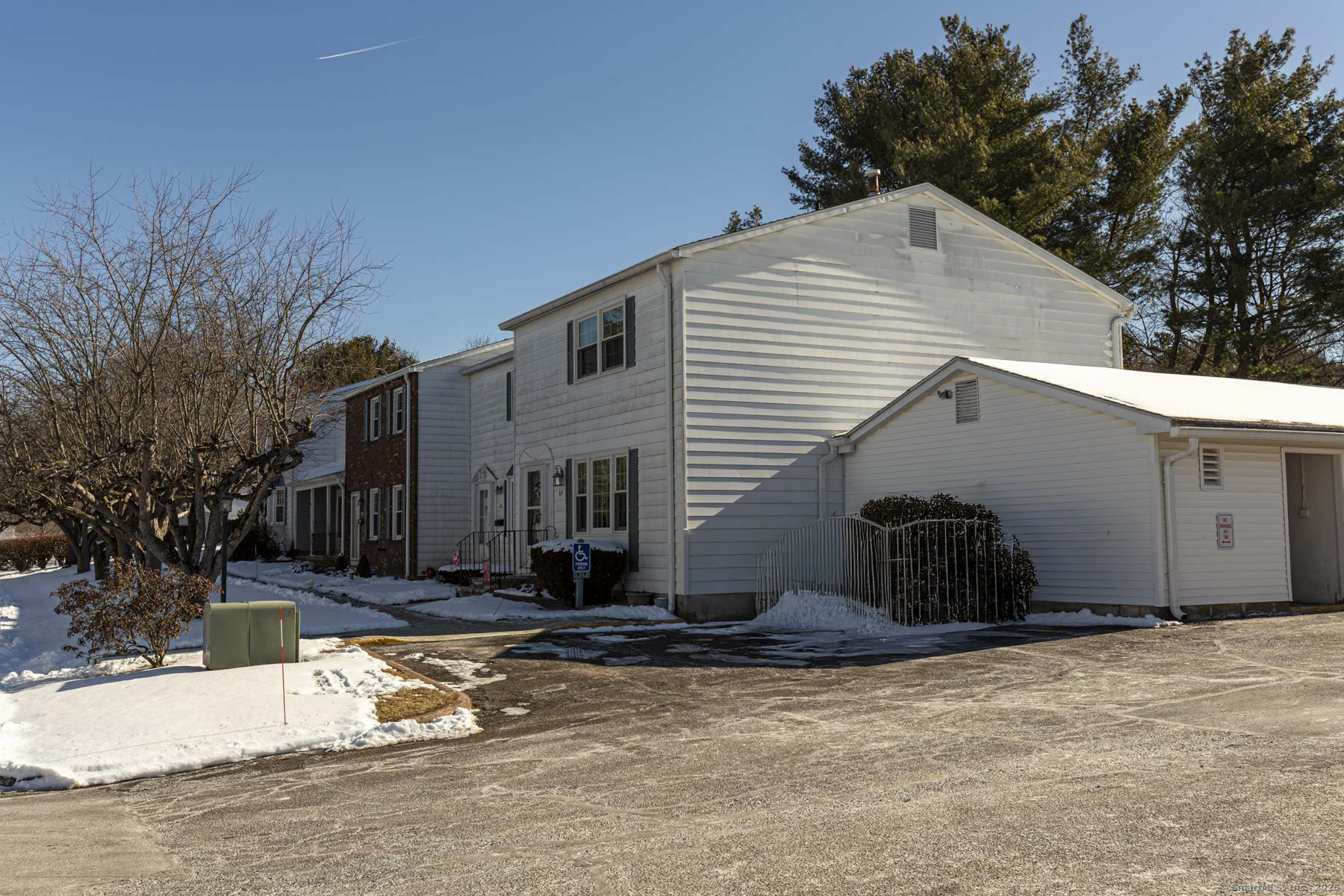 8 Ambassador Drive C