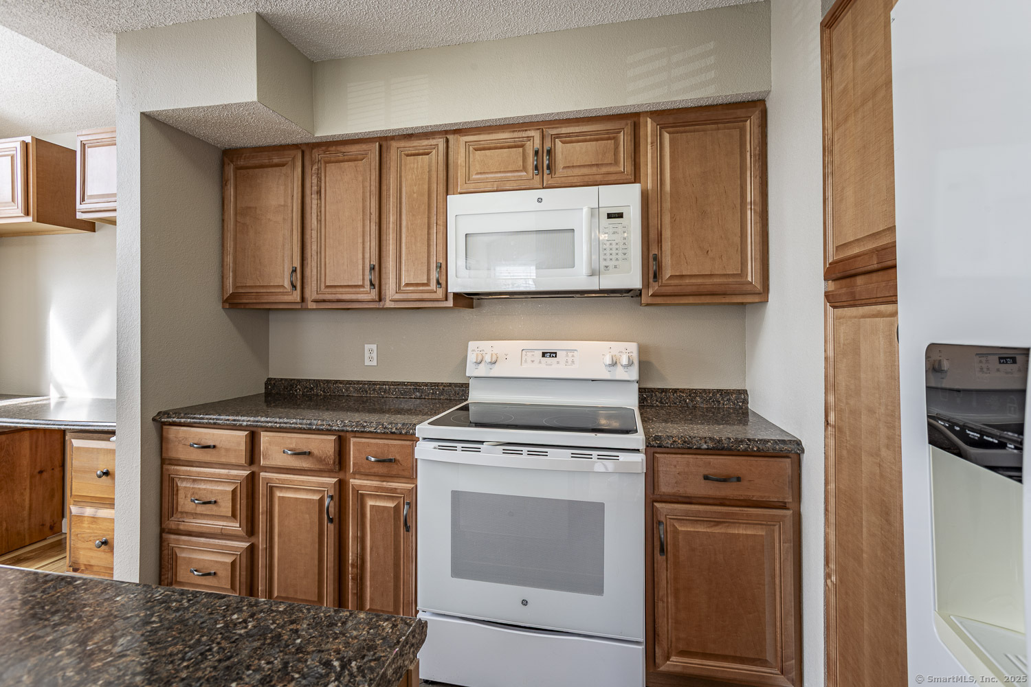 31 High Street APT 3202