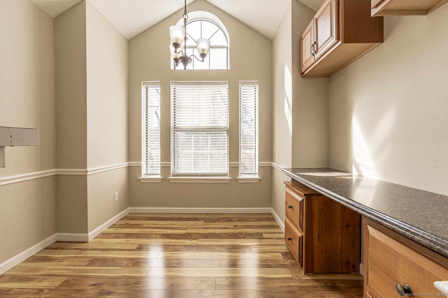 31 High Street APT 3202