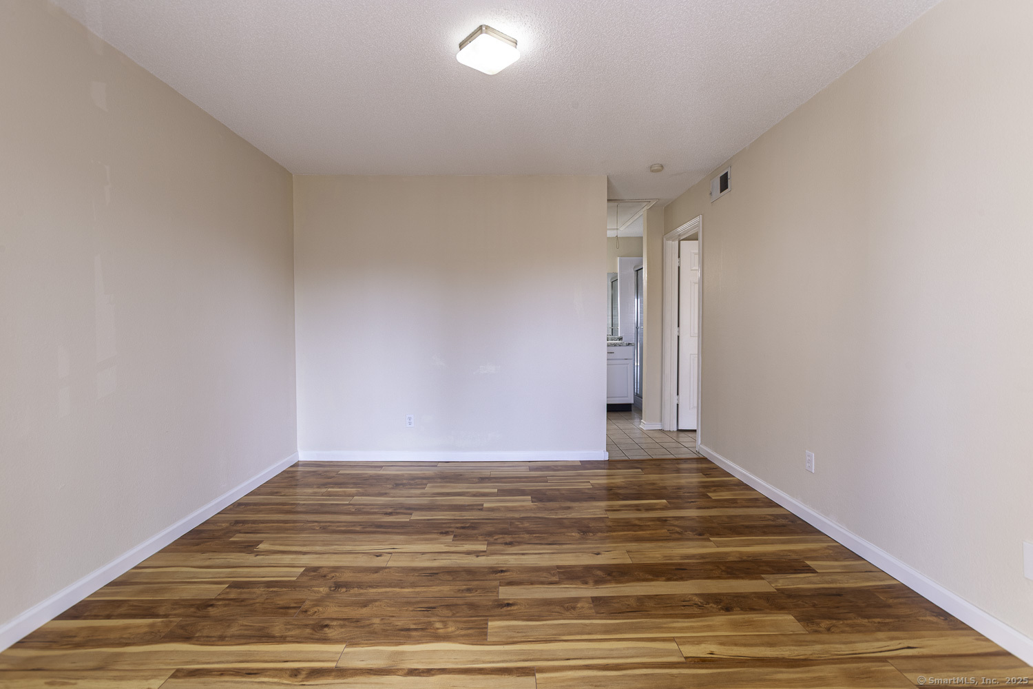 31 High Street APT 3202