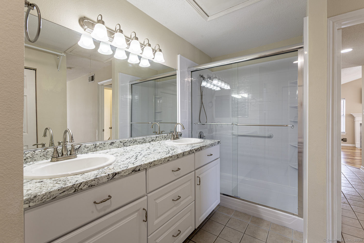31 High Street APT 3202